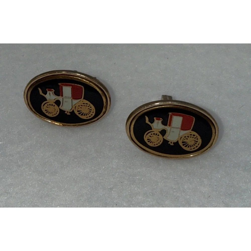 Antique Carriage Black‎ Enamel Cufflinks